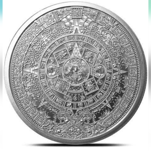 New Aztec calendar coin in case. Other styles available - Picture 1 of 2